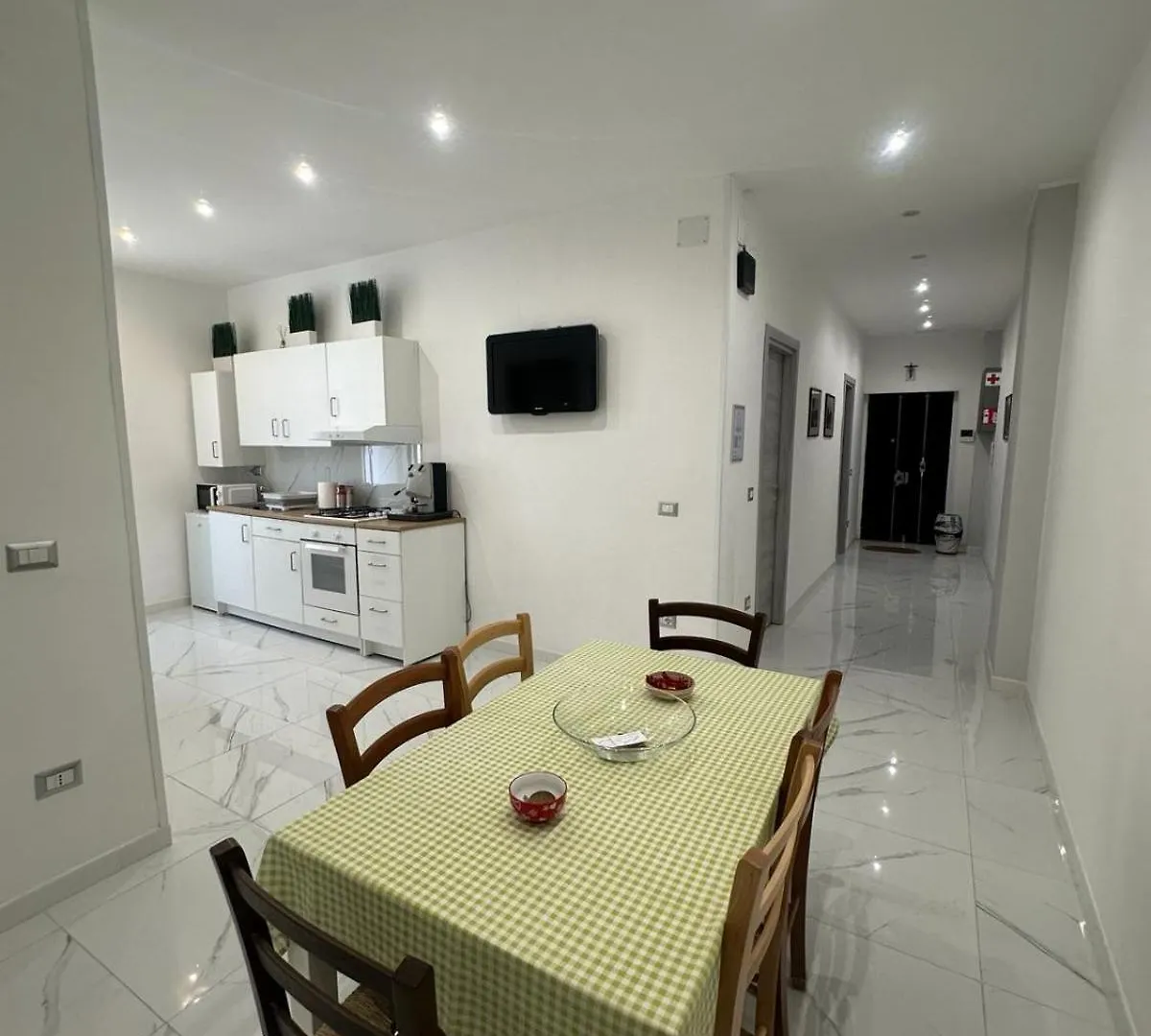 M2 Apartment Naples