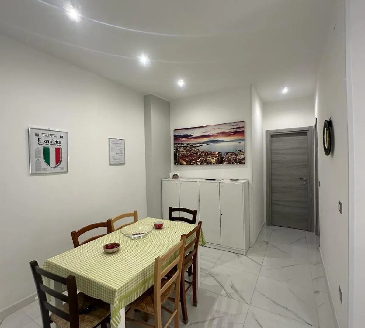 M2 Apartment Naples