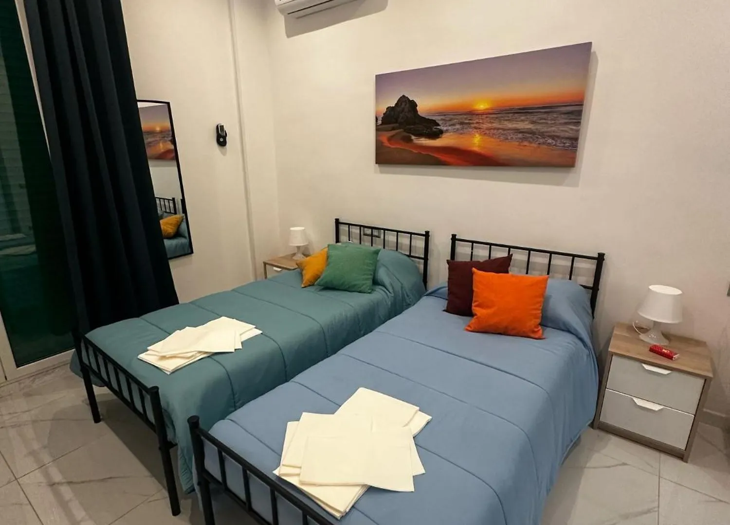 M2 Apartment Naples 0*,  Italy